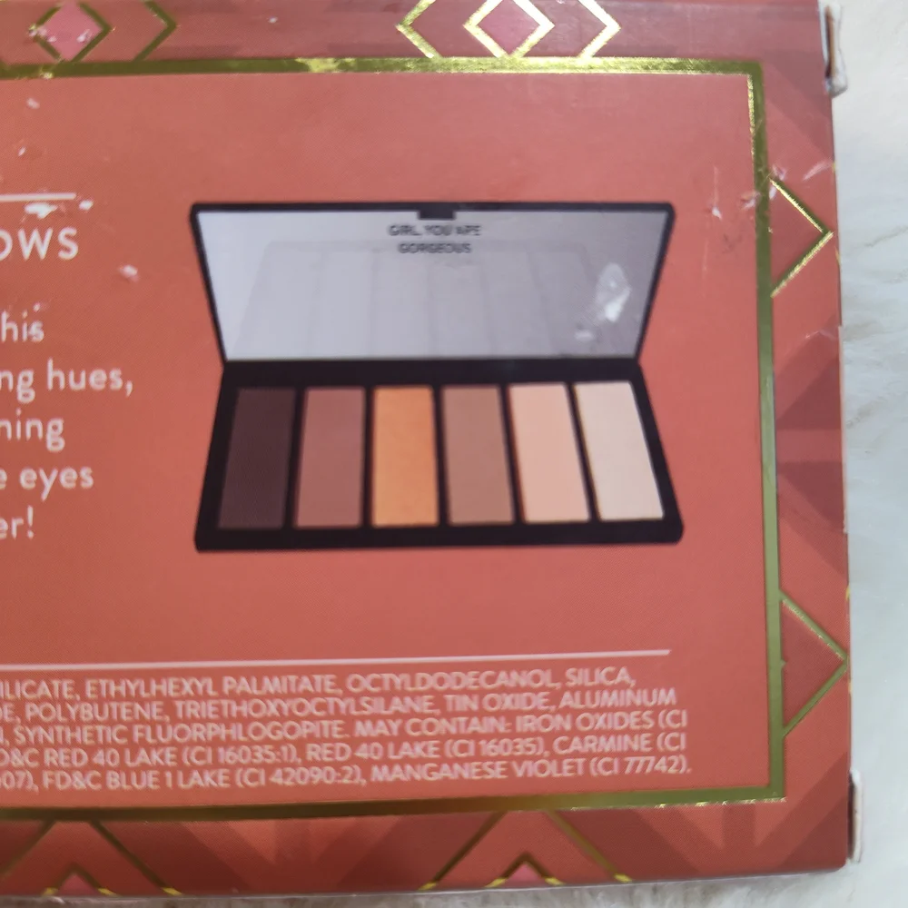 New Laura Geller Dream Team Eyeshadow Palette - Naked Ambition